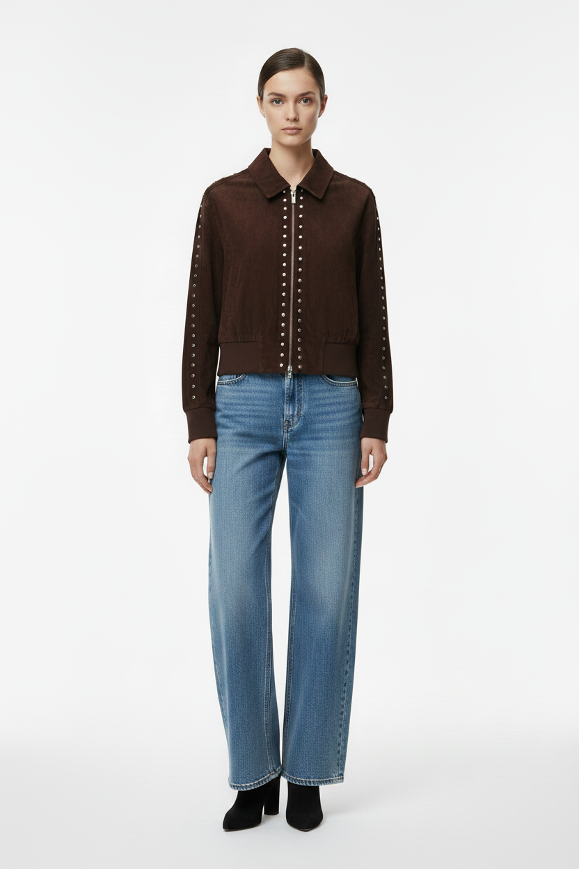 Chaqueta bomber con jeans wide leg